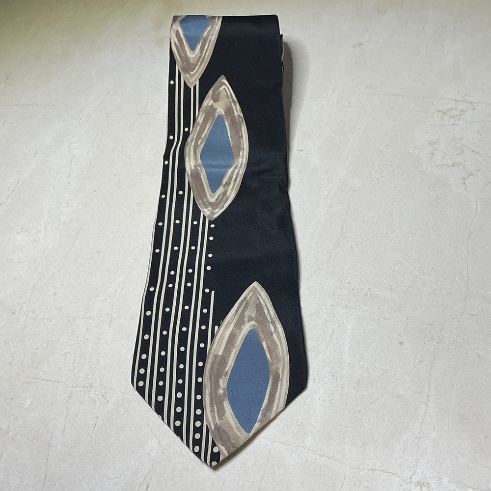 Mervyns Cambridge Classic, Black and Blue Patterned Men's Silk Tie